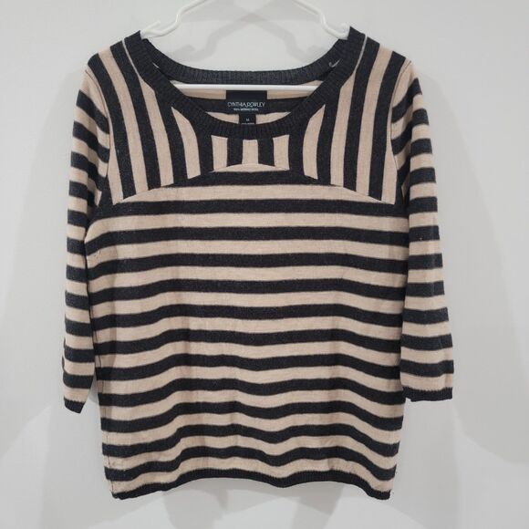Cynthia Rowley Womens Sweater Size Medium Soft Cozy Merino Wool Minimalist - Picture 1 of 6